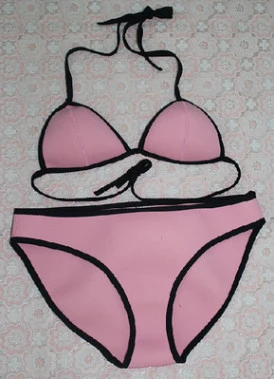 Vestit de bany amb halter de neoprè amb opció multicolor